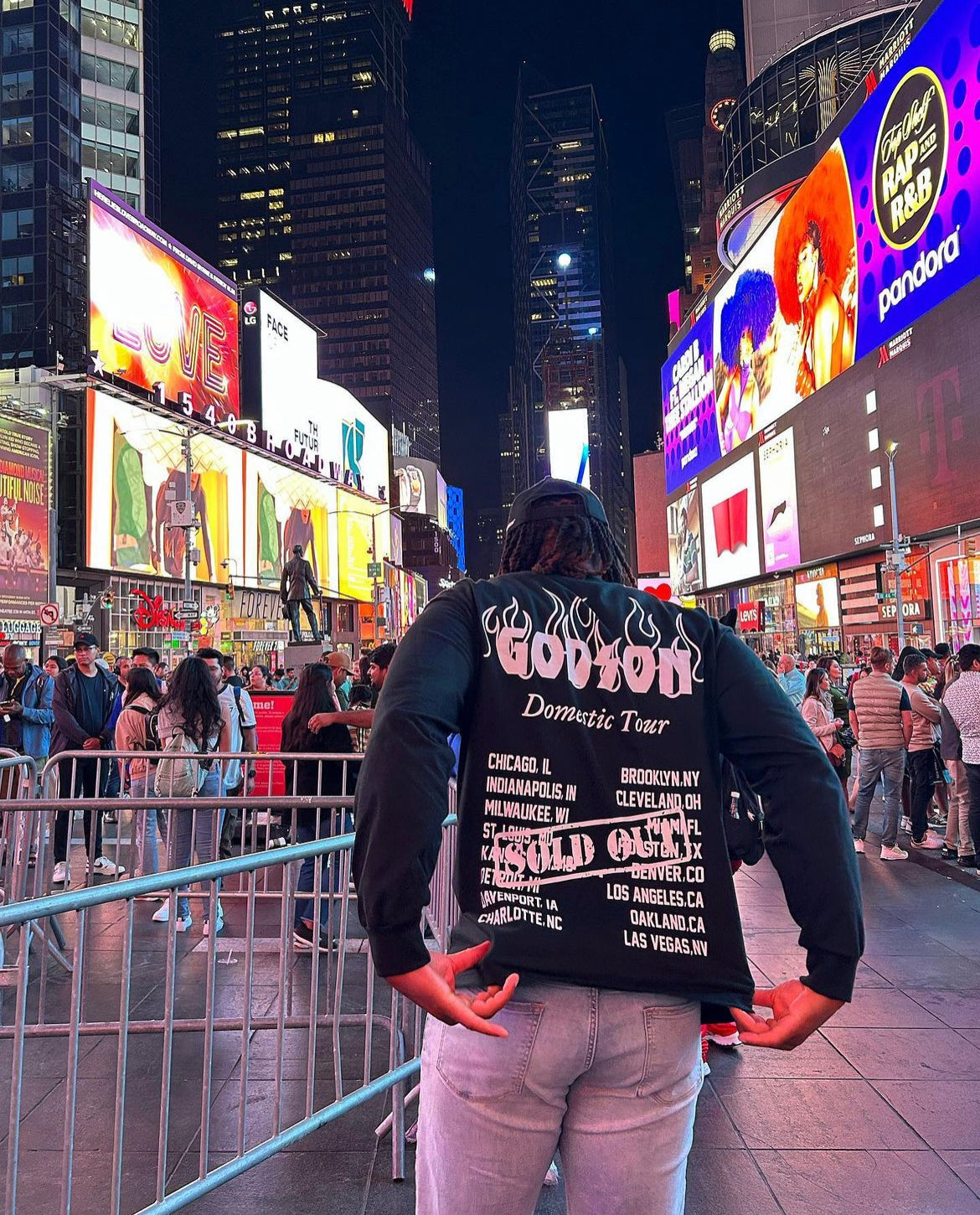 Domestic Tour Long-sleeve T-shirt