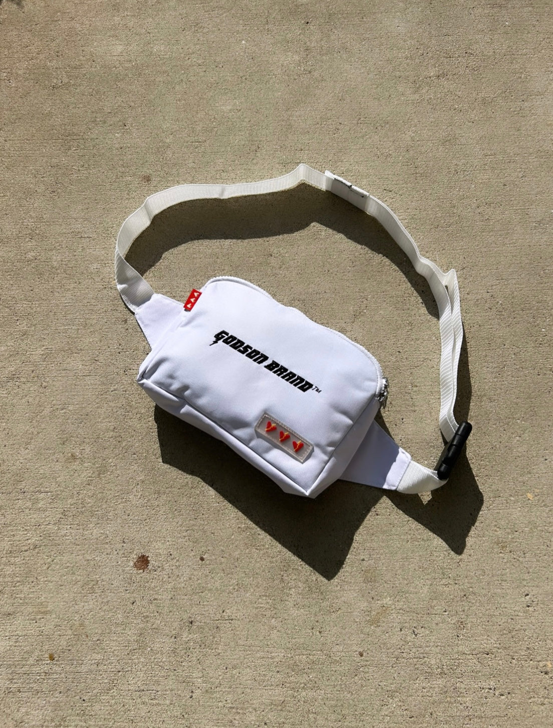 “Everywhere” Belt Bag
